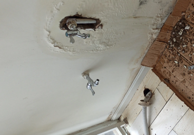 纳雍卫生间测漏水